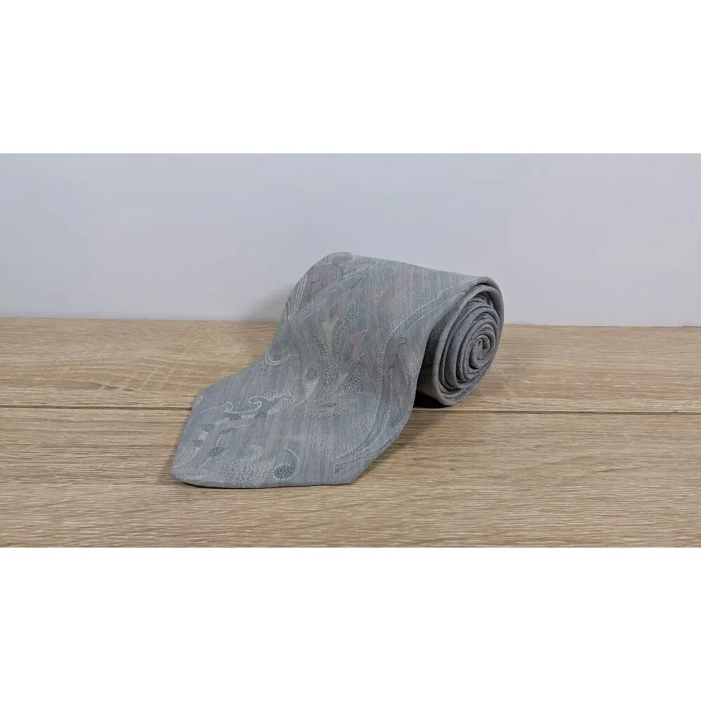 Bachrach Men’s Necktie Gray Paisley 100% Silk Made in Italy 3.25” Tie